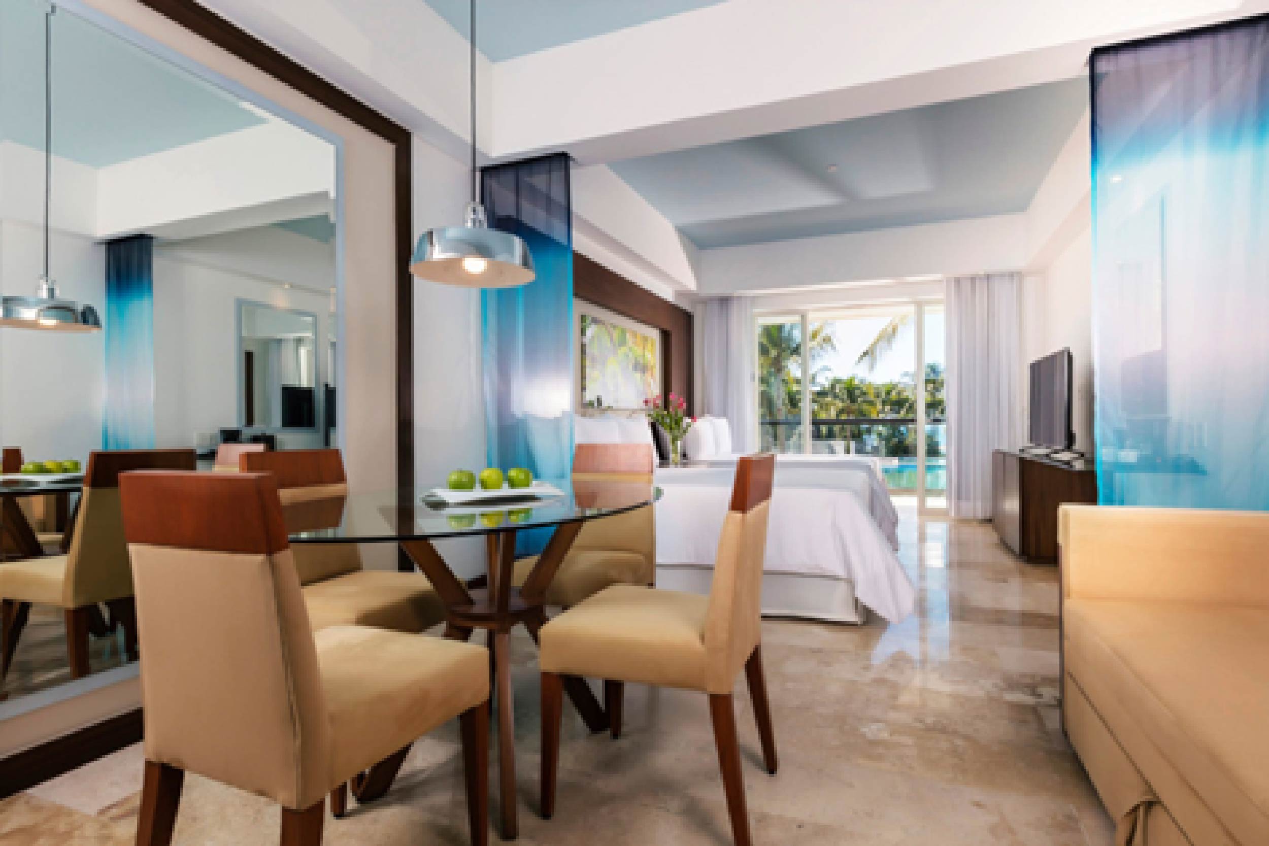 Room KGNV_Junior Suite Pool View